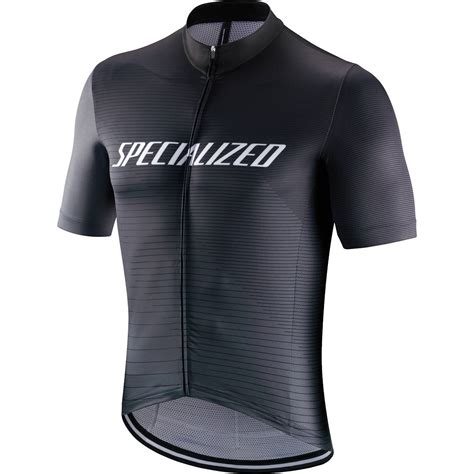 Specialized magliaChi non si informa adeguatamente in anticipo corre il rischio di ricevere specialized maglia che non hanno la funzione desiderata o sono realizzati con materiali di qualità inferiore. Se volete un prodotto che soddisfi al meglio le vostre aspettative, dovreste provare un specialized maglia.
  <p>Per i prodotti si possono trovare test online e confronti tra i prodotti.  I confronti tra i prodotti possono aiutare a confrontare le diverse funzioni o proprietà dei diversi prodotti. Di seguito, spieghiamo perché la ricerca è importante e di cosa si dovrebbe essere consapevoli quando si acquista un articolo.
</p>

<h2>Acquisto di Specialized maglia - criteri importanti</h2>

<p>Una lista di controllo può aiutarti a evitare di dover cercare informazioni sui prodotti su decine di siti web. Di seguito è riportato un esempio di una lista di controllo che può aiutarvi a trovare il prodotto giusto. Importanti criteri di acquisto includono, ad esempio:
</p><ul>
<li>Opinioni dei clienti</li>
<li>Confronti dei prezzi</li>
<li>Dettagli del prodotto</li>
<li>Termini e condizioni di consegna</li>
<li>Domande dei clienti e risposte dei marchi</li>
</ul>
<h2>Qual è l
