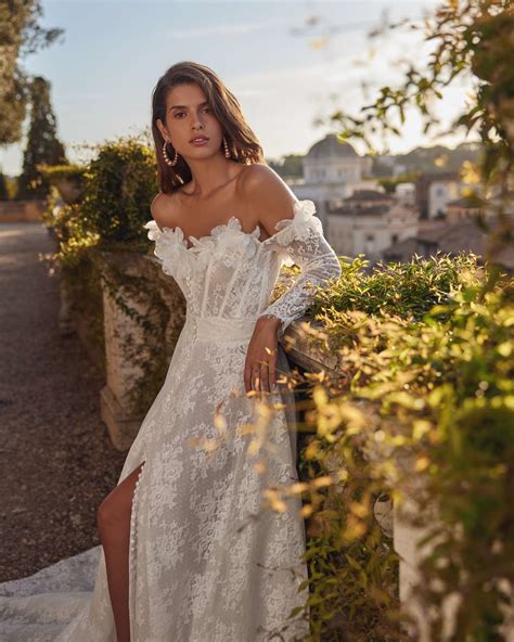 Sposa 48Chi non si informa adeguatamente in anticipo corre il rischio di ricevere sposa 48 che non hanno la funzione desiderata o sono realizzati con materiali di qualità inferiore. Se volete un prodotto che soddisfi al meglio le vostre aspettative, dovreste provare un sposa 48.
  <p>Per i prodotti si possono trovare test online e confronti tra i prodotti.  I confronti tra i prodotti possono aiutare a confrontare le diverse funzioni o proprietà dei diversi prodotti. Di seguito, spieghiamo perché la ricerca è importante e di cosa si dovrebbe essere consapevoli quando si acquista un articolo.
</p>

<h2>Acquisto di Sposa 48 - criteri importanti</h2>

<p>Una lista di controllo può aiutarti a evitare di dover cercare informazioni sui prodotti su decine di siti web. Di seguito è riportato un esempio di una lista di controllo che può aiutarvi a trovare il prodotto giusto. Importanti criteri di acquisto includono, ad esempio:
</p><ul>
<li>Opinioni dei clienti</li>
<li>Confronti dei prezzi</li>
<li>Dettagli del prodotto</li>
<li>Termini e condizioni di consegna</li>
<li>Domande dei clienti e risposte dei marchi</li>
</ul>
<h2>Qual è l