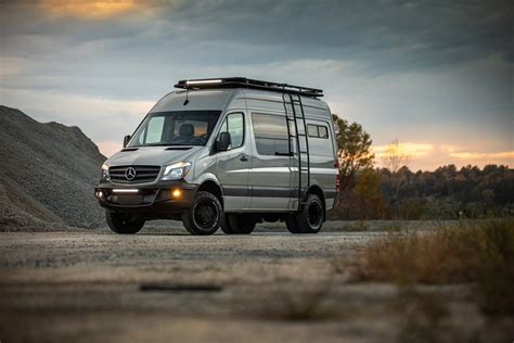 Sprinter camperChi non si informa adeguatamente in anticipo corre il rischio di ricevere sprinter camper che non hanno la funzione desiderata o sono realizzati con materiali di qualità inferiore. Se volete un prodotto che soddisfi al meglio le vostre aspettative, dovreste provare un sprinter camper.
  <p>Per i prodotti si possono trovare test online e confronti tra i prodotti.  I confronti tra i prodotti possono aiutare a confrontare le diverse funzioni o proprietà dei diversi prodotti. Di seguito, spieghiamo perché la ricerca è importante e di cosa si dovrebbe essere consapevoli quando si acquista un articolo.
</p>

<h2>Acquisto di Sprinter camper - criteri importanti</h2>

<p>Una lista di controllo può aiutarti a evitare di dover cercare informazioni sui prodotti su decine di siti web. Di seguito è riportato un esempio di una lista di controllo che può aiutarvi a trovare il prodotto giusto. Importanti criteri di acquisto includono, ad esempio:
</p><ul>
<li>Opinioni dei clienti</li>
<li>Confronti dei prezzi</li>
<li>Dettagli del prodotto</li>
<li>Termini e condizioni di consegna</li>
<li>Domande dei clienti e risposte dei marchi</li>
</ul>
<h2>Qual è l