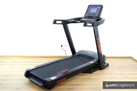 Tapis roulant tappetoChi non si informa adeguatamente in anticipo corre il rischio di ricevere tapis roulant tappeto che non hanno la funzione desiderata o sono realizzati con materiali di qualità inferiore. Se volete un prodotto che soddisfi al meglio le vostre aspettative, dovreste provare un tapis roulant tappeto.
  <p>Per i prodotti si possono trovare test online e confronti tra i prodotti.  I confronti tra i prodotti possono aiutare a confrontare le diverse funzioni o proprietà dei diversi prodotti. Di seguito, spieghiamo perché la ricerca è importante e di cosa si dovrebbe essere consapevoli quando si acquista un articolo.
</p>

<h2>Acquisto di Tapis roulant tappeto - criteri importanti</h2>

<p>Una lista di controllo può aiutarti a evitare di dover cercare informazioni sui prodotti su decine di siti web. Di seguito è riportato un esempio di una lista di controllo che può aiutarvi a trovare il prodotto giusto. Importanti criteri di acquisto includono, ad esempio:
</p><ul>
<li>Opinioni dei clienti</li>
<li>Confronti dei prezzi</li>
<li>Dettagli del prodotto</li>
<li>Termini e condizioni di consegna</li>
<li>Domande dei clienti e risposte dei marchi</li>
</ul>
<h2>Qual è l