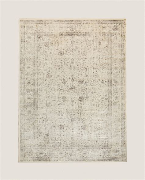 Tappeto vintageChi non si informa adeguatamente in anticipo corre il rischio di ricevere tappeto vintage che non hanno la funzione desiderata o sono realizzati con materiali di qualità inferiore. Se volete un prodotto che soddisfi al meglio le vostre aspettative, dovreste provare un tappeto vintage.
  <p>Per i prodotti si possono trovare test online e confronti tra i prodotti.  I confronti tra i prodotti possono aiutare a confrontare le diverse funzioni o proprietà dei diversi prodotti. Di seguito, spieghiamo perché la ricerca è importante e di cosa si dovrebbe essere consapevoli quando si acquista un articolo.
</p>

<h2>Acquisto di Tappeto vintage - criteri importanti</h2>

<p>Una lista di controllo può aiutarti a evitare di dover cercare informazioni sui prodotti su decine di siti web. Di seguito è riportato un esempio di una lista di controllo che può aiutarvi a trovare il prodotto giusto. Importanti criteri di acquisto includono, ad esempio:
</p><ul>
<li>Opinioni dei clienti</li>
<li>Confronti dei prezzi</li>
<li>Dettagli del prodotto</li>
<li>Termini e condizioni di consegna</li>
<li>Domande dei clienti e risposte dei marchi</li>
</ul>
<h2>Qual è l