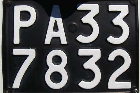 Targa anticaChi non si informa adeguatamente in anticipo corre il rischio di ricevere targa antica che non hanno la funzione desiderata o sono realizzati con materiali di qualità inferiore. Se volete un prodotto che soddisfi al meglio le vostre aspettative, dovreste provare un targa antica.
  <p>Per i prodotti si possono trovare test online e confronti tra i prodotti.  I confronti tra i prodotti possono aiutare a confrontare le diverse funzioni o proprietà dei diversi prodotti. Di seguito, spieghiamo perché la ricerca è importante e di cosa si dovrebbe essere consapevoli quando si acquista un articolo.
</p>

<h2>Acquisto di Targa antica - criteri importanti</h2>

<p>Una lista di controllo può aiutarti a evitare di dover cercare informazioni sui prodotti su decine di siti web. Di seguito è riportato un esempio di una lista di controllo che può aiutarvi a trovare il prodotto giusto. Importanti criteri di acquisto includono, ad esempio:
</p><ul>
<li>Opinioni dei clienti</li>
<li>Confronti dei prezzi</li>
<li>Dettagli del prodotto</li>
<li>Termini e condizioni di consegna</li>
<li>Domande dei clienti e risposte dei marchi</li>
</ul>
<h2>Qual è l