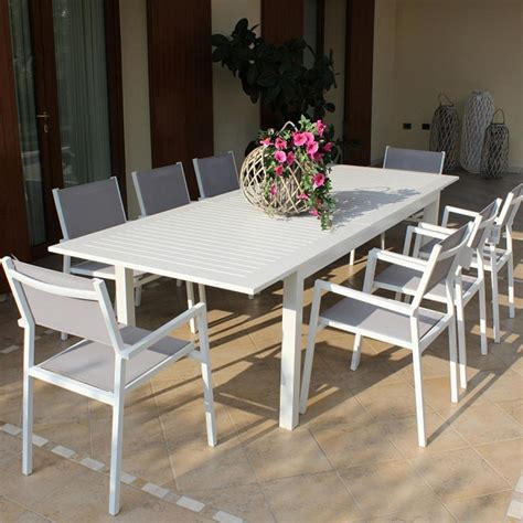 Tavolo terrazzo giardinoChi non si informa adeguatamente in anticipo corre il rischio di ricevere tavolo terrazzo giardino che non hanno la funzione desiderata o sono realizzati con materiali di qualità inferiore. Se volete un prodotto che soddisfi al meglio le vostre aspettative, dovreste provare un tavolo terrazzo giardino.
  <p>Per i prodotti si possono trovare test online e confronti tra i prodotti.  I confronti tra i prodotti possono aiutare a confrontare le diverse funzioni o proprietà dei diversi prodotti. Di seguito, spieghiamo perché la ricerca è importante e di cosa si dovrebbe essere consapevoli quando si acquista un articolo.
</p>

<h2>Acquisto di Tavolo terrazzo giardino - criteri importanti</h2>

<p>Una lista di controllo può aiutarti a evitare di dover cercare informazioni sui prodotti su decine di siti web. Di seguito è riportato un esempio di una lista di controllo che può aiutarvi a trovare il prodotto giusto. Importanti criteri di acquisto includono, ad esempio:
</p><ul>
<li>Opinioni dei clienti</li>
<li>Confronti dei prezzi</li>
<li>Dettagli del prodotto</li>
<li>Termini e condizioni di consegna</li>
<li>Domande dei clienti e risposte dei marchi</li>
</ul>
<h2>Qual è l