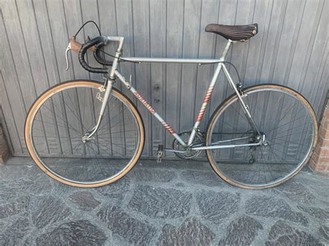 Telaio corsa manubrioChi non si informa adeguatamente in anticipo corre il rischio di ricevere telaio corsa manubrio che non hanno la funzione desiderata o sono realizzati con materiali di qualità inferiore. Se volete un prodotto che soddisfi al meglio le vostre aspettative, dovreste provare un telaio corsa manubrio.
  <p>Per i prodotti si possono trovare test online e confronti tra i prodotti.  I confronti tra i prodotti possono aiutare a confrontare le diverse funzioni o proprietà dei diversi prodotti. Di seguito, spieghiamo perché la ricerca è importante e di cosa si dovrebbe essere consapevoli quando si acquista un articolo.
</p>

<h2>Acquisto di Telaio corsa manubrio - criteri importanti</h2>

<p>Una lista di controllo può aiutarti a evitare di dover cercare informazioni sui prodotti su decine di siti web. Di seguito è riportato un esempio di una lista di controllo che può aiutarvi a trovare il prodotto giusto. Importanti criteri di acquisto includono, ad esempio:
</p><ul>
<li>Opinioni dei clienti</li>
<li>Confronti dei prezzi</li>
<li>Dettagli del prodotto</li>
<li>Termini e condizioni di consegna</li>
<li>Domande dei clienti e risposte dei marchi</li>
</ul>
<h2>Qual è l