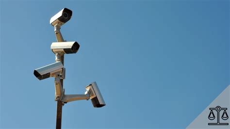 TelecamereChi non si informa adeguatamente in anticipo corre il rischio di ricevere telecamere che non hanno la funzione desiderata o sono realizzati con materiali di qualità inferiore. Se volete un prodotto che soddisfi al meglio le vostre aspettative, dovreste provare un telecamere.
  <p>Per i prodotti si possono trovare test online e confronti tra i prodotti.  I confronti tra i prodotti possono aiutare a confrontare le diverse funzioni o proprietà dei diversi prodotti. Di seguito, spieghiamo perché la ricerca è importante e di cosa si dovrebbe essere consapevoli quando si acquista un articolo.
</p>

<h2>Acquisto di Telecamere - criteri importanti</h2>

<p>Una lista di controllo può aiutarti a evitare di dover cercare informazioni sui prodotti su decine di siti web. Di seguito è riportato un esempio di una lista di controllo che può aiutarvi a trovare il prodotto giusto. Importanti criteri di acquisto includono, ad esempio:
</p><ul>
<li>Opinioni dei clienti</li>
<li>Confronti dei prezzi</li>
<li>Dettagli del prodotto</li>
<li>Termini e condizioni di consegna</li>
<li>Domande dei clienti e risposte dei marchi</li>
</ul>
<h2>Qual è l