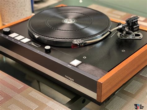 Thorens td 126Chi non si informa adeguatamente in anticipo corre il rischio di ricevere thorens td 126 che non hanno la funzione desiderata o sono realizzati con materiali di qualità inferiore. Se volete un prodotto che soddisfi al meglio le vostre aspettative, dovreste provare un thorens td 126.
  <p>Per i prodotti si possono trovare test online e confronti tra i prodotti.  I confronti tra i prodotti possono aiutare a confrontare le diverse funzioni o proprietà dei diversi prodotti. Di seguito, spieghiamo perché la ricerca è importante e di cosa si dovrebbe essere consapevoli quando si acquista un articolo.
</p>

<h2>Acquisto di Thorens td 126 - criteri importanti</h2>

<p>Una lista di controllo può aiutarti a evitare di dover cercare informazioni sui prodotti su decine di siti web. Di seguito è riportato un esempio di una lista di controllo che può aiutarvi a trovare il prodotto giusto. Importanti criteri di acquisto includono, ad esempio:
</p><ul>
<li>Opinioni dei clienti</li>
<li>Confronti dei prezzi</li>
<li>Dettagli del prodotto</li>
<li>Termini e condizioni di consegna</li>
<li>Domande dei clienti e risposte dei marchi</li>
</ul>
<h2>Qual è l