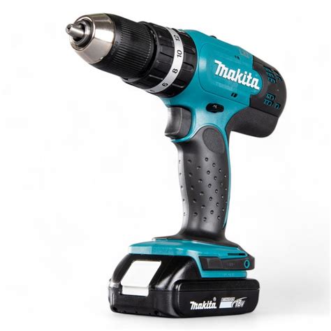Trapano avvitatore 18vChi non si informa adeguatamente in anticipo corre il rischio di ricevere trapano avvitatore 18v che non hanno la funzione desiderata o sono realizzati con materiali di qualità inferiore. Se volete un prodotto che soddisfi al meglio le vostre aspettative, dovreste provare un trapano avvitatore 18v.
  <p>Per i prodotti si possono trovare test online e confronti tra i prodotti.  I confronti tra i prodotti possono aiutare a confrontare le diverse funzioni o proprietà dei diversi prodotti. Di seguito, spieghiamo perché la ricerca è importante e di cosa si dovrebbe essere consapevoli quando si acquista un articolo.
</p>

<h2>Acquisto di Trapano avvitatore 18v - criteri importanti</h2>

<p>Una lista di controllo può aiutarti a evitare di dover cercare informazioni sui prodotti su decine di siti web. Di seguito è riportato un esempio di una lista di controllo che può aiutarvi a trovare il prodotto giusto. Importanti criteri di acquisto includono, ad esempio:
</p><ul>
<li>Opinioni dei clienti</li>
<li>Confronti dei prezzi</li>
<li>Dettagli del prodotto</li>
<li>Termini e condizioni di consegna</li>
<li>Domande dei clienti e risposte dei marchi</li>
</ul>
<h2>Qual è l
