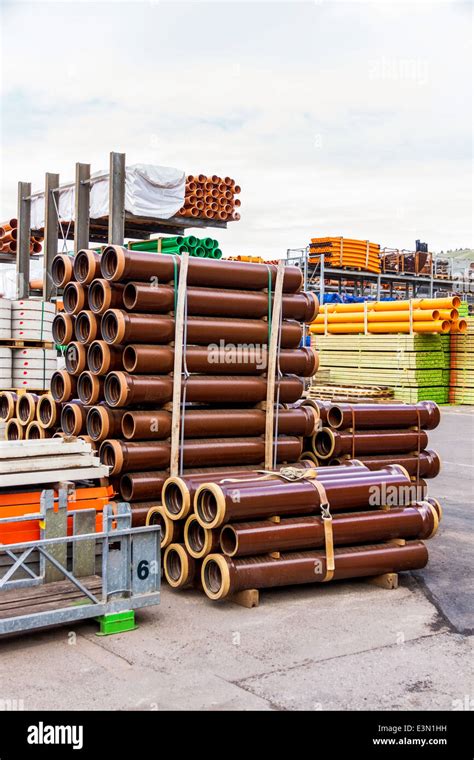 Tubi terracottaChi non si informa adeguatamente in anticipo corre il rischio di ricevere tubi terracotta che non hanno la funzione desiderata o sono realizzati con materiali di qualità inferiore. Se volete un prodotto che soddisfi al meglio le vostre aspettative, dovreste provare un tubi terracotta.
  <p>Per i prodotti si possono trovare test online e confronti tra i prodotti.  I confronti tra i prodotti possono aiutare a confrontare le diverse funzioni o proprietà dei diversi prodotti. Di seguito, spieghiamo perché la ricerca è importante e di cosa si dovrebbe essere consapevoli quando si acquista un articolo.
</p>

<h2>Acquisto di Tubi terracotta - criteri importanti</h2>

<p>Una lista di controllo può aiutarti a evitare di dover cercare informazioni sui prodotti su decine di siti web. Di seguito è riportato un esempio di una lista di controllo che può aiutarvi a trovare il prodotto giusto. Importanti criteri di acquisto includono, ad esempio:
</p><ul>
<li>Opinioni dei clienti</li>
<li>Confronti dei prezzi</li>
<li>Dettagli del prodotto</li>
<li>Termini e condizioni di consegna</li>
<li>Domande dei clienti e risposte dei marchi</li>
</ul>
<h2>Qual è l
