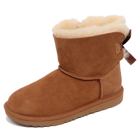 Ugg bimbaChi non si informa adeguatamente in anticipo corre il rischio di ricevere ugg bimba che non hanno la funzione desiderata o sono realizzati con materiali di qualità inferiore. Se volete un prodotto che soddisfi al meglio le vostre aspettative, dovreste provare un ugg bimba.
  <p>Per i prodotti si possono trovare test online e confronti tra i prodotti.  I confronti tra i prodotti possono aiutare a confrontare le diverse funzioni o proprietà dei diversi prodotti. Di seguito, spieghiamo perché la ricerca è importante e di cosa si dovrebbe essere consapevoli quando si acquista un articolo.
</p>

<h2>Acquisto di Ugg bimba - criteri importanti</h2>

<p>Una lista di controllo può aiutarti a evitare di dover cercare informazioni sui prodotti su decine di siti web. Di seguito è riportato un esempio di una lista di controllo che può aiutarvi a trovare il prodotto giusto. Importanti criteri di acquisto includono, ad esempio:
</p><ul>
<li>Opinioni dei clienti</li>
<li>Confronti dei prezzi</li>
<li>Dettagli del prodotto</li>
<li>Termini e condizioni di consegna</li>
<li>Domande dei clienti e risposte dei marchi</li>
</ul>
<h2>Qual è l