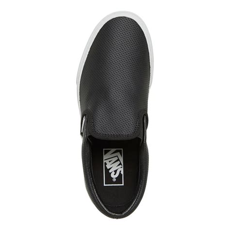 Vans slip on 41Chi non si informa adeguatamente in anticipo corre il rischio di ricevere vans slip on 41 che non hanno la funzione desiderata o sono realizzati con materiali di qualità inferiore. Se volete un prodotto che soddisfi al meglio le vostre aspettative, dovreste provare un vans slip on 41.
  <p>Per i prodotti si possono trovare test online e confronti tra i prodotti.  I confronti tra i prodotti possono aiutare a confrontare le diverse funzioni o proprietà dei diversi prodotti. Di seguito, spieghiamo perché la ricerca è importante e di cosa si dovrebbe essere consapevoli quando si acquista un articolo.
</p>

<h2>Acquisto di Vans slip on 41 - criteri importanti</h2>

<p>Una lista di controllo può aiutarti a evitare di dover cercare informazioni sui prodotti su decine di siti web. Di seguito è riportato un esempio di una lista di controllo che può aiutarvi a trovare il prodotto giusto. Importanti criteri di acquisto includono, ad esempio:
</p><ul>
<li>Opinioni dei clienti</li>
<li>Confronti dei prezzi</li>
<li>Dettagli del prodotto</li>
<li>Termini e condizioni di consegna</li>
<li>Domande dei clienti e risposte dei marchi</li>
</ul>
<h2>Qual è l