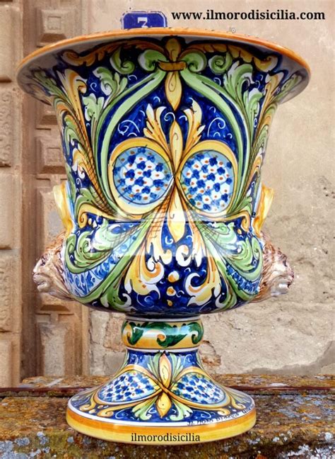 Vasi caltagironeChi non si informa adeguatamente in anticipo corre il rischio di ricevere vasi caltagirone che non hanno la funzione desiderata o sono realizzati con materiali di qualità inferiore. Se volete un prodotto che soddisfi al meglio le vostre aspettative, dovreste provare un vasi caltagirone.
  <p>Per i prodotti si possono trovare test online e confronti tra i prodotti.  I confronti tra i prodotti possono aiutare a confrontare le diverse funzioni o proprietà dei diversi prodotti. Di seguito, spieghiamo perché la ricerca è importante e di cosa si dovrebbe essere consapevoli quando si acquista un articolo.
</p>

<h2>Acquisto di Vasi caltagirone - criteri importanti</h2>

<p>Una lista di controllo può aiutarti a evitare di dover cercare informazioni sui prodotti su decine di siti web. Di seguito è riportato un esempio di una lista di controllo che può aiutarvi a trovare il prodotto giusto. Importanti criteri di acquisto includono, ad esempio:
</p><ul>
<li>Opinioni dei clienti</li>
<li>Confronti dei prezzi</li>
<li>Dettagli del prodotto</li>
<li>Termini e condizioni di consegna</li>
<li>Domande dei clienti e risposte dei marchi</li>
</ul>
<h2>Qual è l