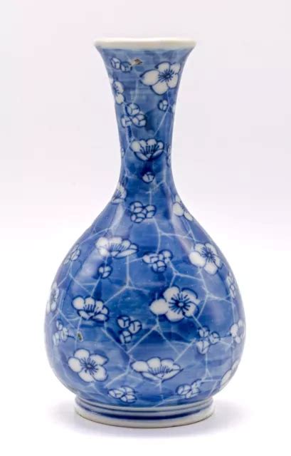 Vecchio vaso asiaticoChi non si informa adeguatamente in anticipo corre il rischio di ricevere vecchio vaso asiatico che non hanno la funzione desiderata o sono realizzati con materiali di qualità inferiore. Se volete un prodotto che soddisfi al meglio le vostre aspettative, dovreste provare un vecchio vaso asiatico.
  <p>Per i prodotti si possono trovare test online e confronti tra i prodotti.  I confronti tra i prodotti possono aiutare a confrontare le diverse funzioni o proprietà dei diversi prodotti. Di seguito, spieghiamo perché la ricerca è importante e di cosa si dovrebbe essere consapevoli quando si acquista un articolo.
</p>

<h2>Acquisto di Vecchio vaso asiatico - criteri importanti</h2>

<p>Una lista di controllo può aiutarti a evitare di dover cercare informazioni sui prodotti su decine di siti web. Di seguito è riportato un esempio di una lista di controllo che può aiutarvi a trovare il prodotto giusto. Importanti criteri di acquisto includono, ad esempio:
</p><ul>
<li>Opinioni dei clienti</li>
<li>Confronti dei prezzi</li>
<li>Dettagli del prodotto</li>
<li>Termini e condizioni di consegna</li>
<li>Domande dei clienti e risposte dei marchi</li>
</ul>
<h2>Qual è l