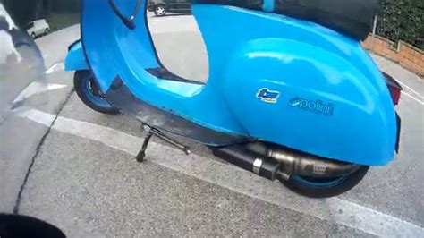 Vespa 130Chi non si informa adeguatamente in anticipo corre il rischio di ricevere vespa 130 che non hanno la funzione desiderata o sono realizzati con materiali di qualità inferiore. Se volete un prodotto che soddisfi al meglio le vostre aspettative, dovreste provare un vespa 130.
  <p>Per i prodotti si possono trovare test online e confronti tra i prodotti.  I confronti tra i prodotti possono aiutare a confrontare le diverse funzioni o proprietà dei diversi prodotti. Di seguito, spieghiamo perché la ricerca è importante e di cosa si dovrebbe essere consapevoli quando si acquista un articolo.
</p>

<h2>Acquisto di Vespa 130 - criteri importanti</h2>

<p>Una lista di controllo può aiutarti a evitare di dover cercare informazioni sui prodotti su decine di siti web. Di seguito è riportato un esempio di una lista di controllo che può aiutarvi a trovare il prodotto giusto. Importanti criteri di acquisto includono, ad esempio:
</p><ul>
<li>Opinioni dei clienti</li>
<li>Confronti dei prezzi</li>
<li>Dettagli del prodotto</li>
<li>Termini e condizioni di consegna</li>
<li>Domande dei clienti e risposte dei marchi</li>
</ul>
<h2>Qual è l