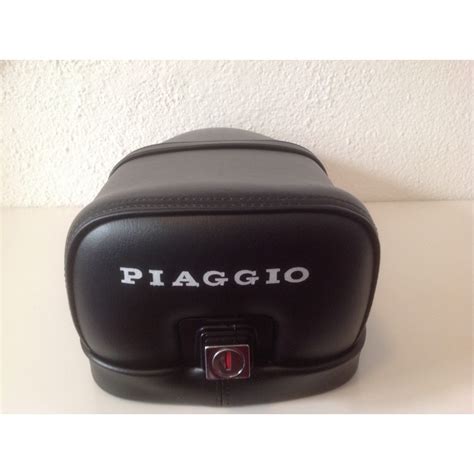 Vespa sellaChi non si informa adeguatamente in anticipo corre il rischio di ricevere vespa sella che non hanno la funzione desiderata o sono realizzati con materiali di qualità inferiore. Se volete un prodotto che soddisfi al meglio le vostre aspettative, dovreste provare un vespa sella.
  <p>Per i prodotti si possono trovare test online e confronti tra i prodotti.  I confronti tra i prodotti possono aiutare a confrontare le diverse funzioni o proprietà dei diversi prodotti. Di seguito, spieghiamo perché la ricerca è importante e di cosa si dovrebbe essere consapevoli quando si acquista un articolo.
</p>

<h2>Acquisto di Vespa sella - criteri importanti</h2>

<p>Una lista di controllo può aiutarti a evitare di dover cercare informazioni sui prodotti su decine di siti web. Di seguito è riportato un esempio di una lista di controllo che può aiutarvi a trovare il prodotto giusto. Importanti criteri di acquisto includono, ad esempio:
</p><ul>
<li>Opinioni dei clienti</li>
<li>Confronti dei prezzi</li>
<li>Dettagli del prodotto</li>
<li>Termini e condizioni di consegna</li>
<li>Domande dei clienti e risposte dei marchi</li>
</ul>
<h2>Qual è l