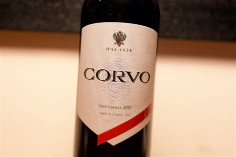 Vino corvoChi non si informa adeguatamente in anticipo corre il rischio di ricevere vino corvo che non hanno la funzione desiderata o sono realizzati con materiali di qualità inferiore. Se volete un prodotto che soddisfi al meglio le vostre aspettative, dovreste provare un vino corvo.
  <p>Per i prodotti si possono trovare test online e confronti tra i prodotti.  I confronti tra i prodotti possono aiutare a confrontare le diverse funzioni o proprietà dei diversi prodotti. Di seguito, spieghiamo perché la ricerca è importante e di cosa si dovrebbe essere consapevoli quando si acquista un articolo.
</p>

<h2>Acquisto di Vino corvo - criteri importanti</h2>

<p>Una lista di controllo può aiutarti a evitare di dover cercare informazioni sui prodotti su decine di siti web. Di seguito è riportato un esempio di una lista di controllo che può aiutarvi a trovare il prodotto giusto. Importanti criteri di acquisto includono, ad esempio:
</p><ul>
<li>Opinioni dei clienti</li>
<li>Confronti dei prezzi</li>
<li>Dettagli del prodotto</li>
<li>Termini e condizioni di consegna</li>
<li>Domande dei clienti e risposte dei marchi</li>
</ul>
<h2>Qual è l