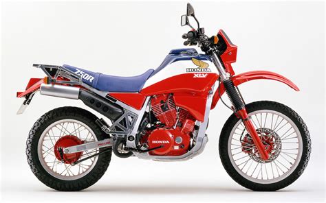 Xlv 750Chi non si informa adeguatamente in anticipo corre il rischio di ricevere xlv 750 che non hanno la funzione desiderata o sono realizzati con materiali di qualità inferiore. Se volete un prodotto che soddisfi al meglio le vostre aspettative, dovreste provare un xlv 750.
  <p>Per i prodotti si possono trovare test online e confronti tra i prodotti.  I confronti tra i prodotti possono aiutare a confrontare le diverse funzioni o proprietà dei diversi prodotti. Di seguito, spieghiamo perché la ricerca è importante e di cosa si dovrebbe essere consapevoli quando si acquista un articolo.
</p>

<h2>Acquisto di Xlv 750 - criteri importanti</h2>

<p>Una lista di controllo può aiutarti a evitare di dover cercare informazioni sui prodotti su decine di siti web. Di seguito è riportato un esempio di una lista di controllo che può aiutarvi a trovare il prodotto giusto. Importanti criteri di acquisto includono, ad esempio:
</p><ul>
<li>Opinioni dei clienti</li>
<li>Confronti dei prezzi</li>
<li>Dettagli del prodotto</li>
<li>Termini e condizioni di consegna</li>
<li>Domande dei clienti e risposte dei marchi</li>
</ul>
<h2>Qual è l