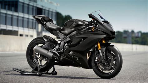 Yamaha r6Chi non si informa adeguatamente in anticipo corre il rischio di ricevere yamaha r6 che non hanno la funzione desiderata o sono realizzati con materiali di qualità inferiore. Se volete un prodotto che soddisfi al meglio le vostre aspettative, dovreste provare un yamaha r6.
  <p>Per i prodotti si possono trovare test online e confronti tra i prodotti.  I confronti tra i prodotti possono aiutare a confrontare le diverse funzioni o proprietà dei diversi prodotti. Di seguito, spieghiamo perché la ricerca è importante e di cosa si dovrebbe essere consapevoli quando si acquista un articolo.
</p>

<h2>Acquisto di Yamaha r6 - criteri importanti</h2>

<p>Una lista di controllo può aiutarti a evitare di dover cercare informazioni sui prodotti su decine di siti web. Di seguito è riportato un esempio di una lista di controllo che può aiutarvi a trovare il prodotto giusto. Importanti criteri di acquisto includono, ad esempio:
</p><ul>
<li>Opinioni dei clienti</li>
<li>Confronti dei prezzi</li>
<li>Dettagli del prodotto</li>
<li>Termini e condizioni di consegna</li>
<li>Domande dei clienti e risposte dei marchi</li>
</ul>
<h2>Qual è l