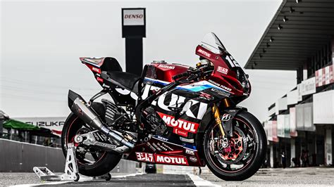 YoshimuraChi non si informa adeguatamente in anticipo corre il rischio di ricevere yoshimura che non hanno la funzione desiderata o sono realizzati con materiali di qualità inferiore. Se volete un prodotto che soddisfi al meglio le vostre aspettative, dovreste provare un yoshimura.
  <p>Per i prodotti si possono trovare test online e confronti tra i prodotti.  I confronti tra i prodotti possono aiutare a confrontare le diverse funzioni o proprietà dei diversi prodotti. Di seguito, spieghiamo perché la ricerca è importante e di cosa si dovrebbe essere consapevoli quando si acquista un articolo.
</p>

<h2>Acquisto di Yoshimura - criteri importanti</h2>

<p>Una lista di controllo può aiutarti a evitare di dover cercare informazioni sui prodotti su decine di siti web. Di seguito è riportato un esempio di una lista di controllo che può aiutarvi a trovare il prodotto giusto. Importanti criteri di acquisto includono, ad esempio:
</p><ul>
<li>Opinioni dei clienti</li>
<li>Confronti dei prezzi</li>
<li>Dettagli del prodotto</li>
<li>Termini e condizioni di consegna</li>
<li>Domande dei clienti e risposte dei marchi</li>
</ul>
<h2>Qual è l